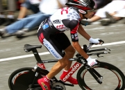 开云官方app入口-战术铁幕，奥斯梅恩如何用防守艺术锁死墨西哥，定义拜仁新维度