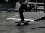 开云体育在线-勒克莱尔关键制胜，雷诺车队轻取哈斯车队—策略与勇气的双重胜利